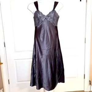 Vtg Victoria's Secret Gray Satin Lace Sequin Trim Long Nightgown Slip Dress L
